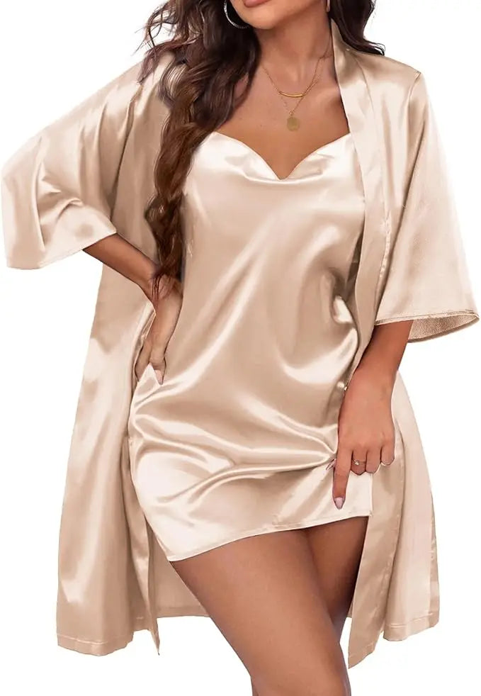 Conjunto Baby Doll de Cetim com Robe Elegance