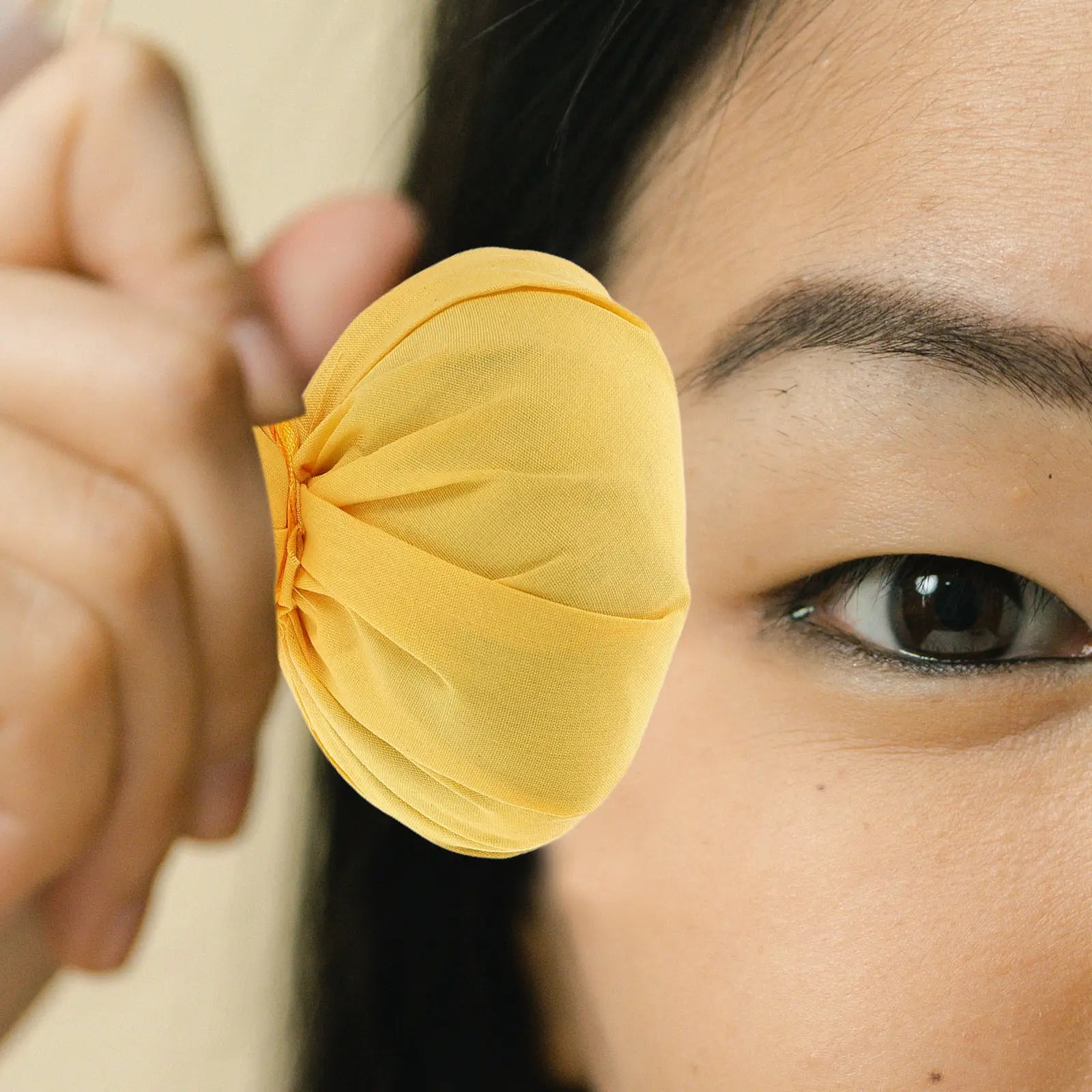 Compressa de Ervas Tailandesa para Olhos e Rosto